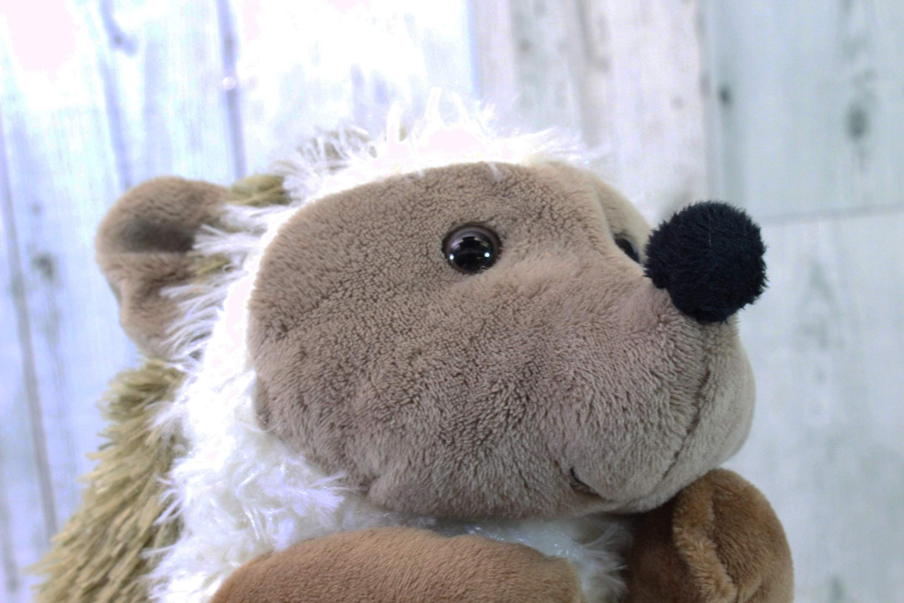 122945-take-off-hand-puppet-hedgehog-1.jpg