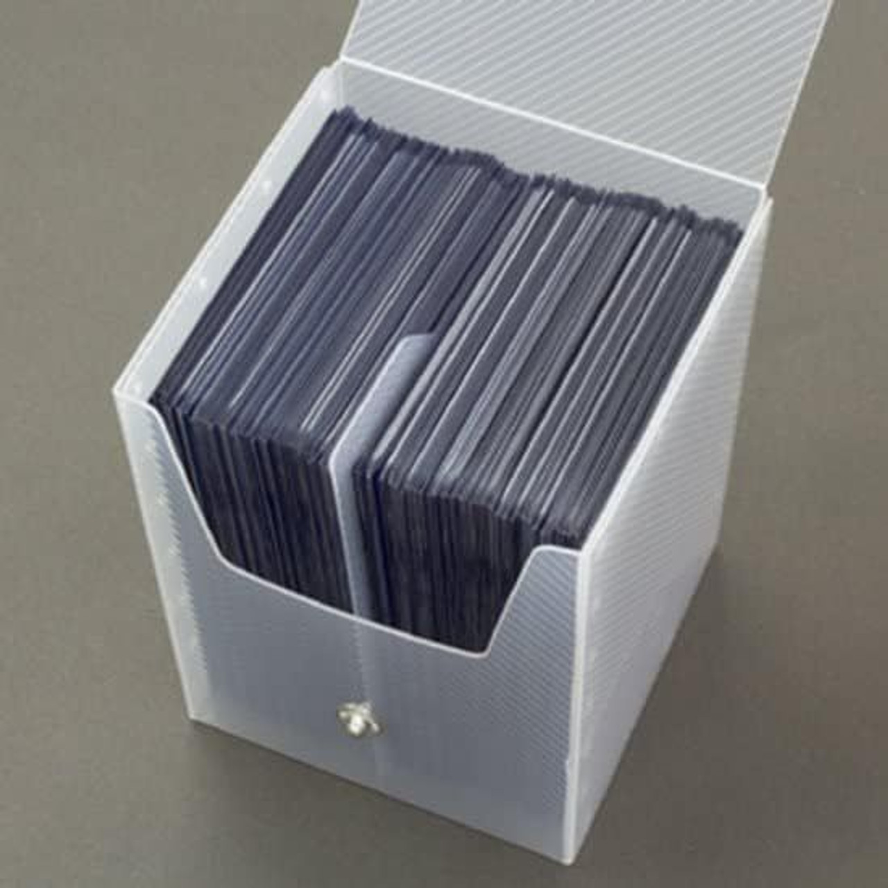 130350-answer-trading-card-deck-case-soft-type-clear–2.jpg