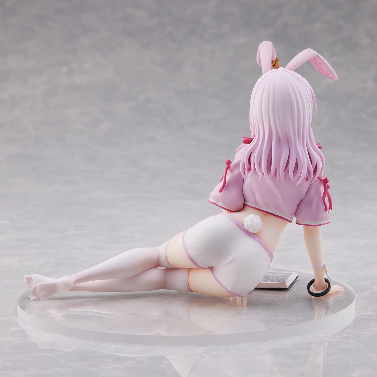 64451-union-creative-bae-c-illustration-lirin-figure-1.jpg