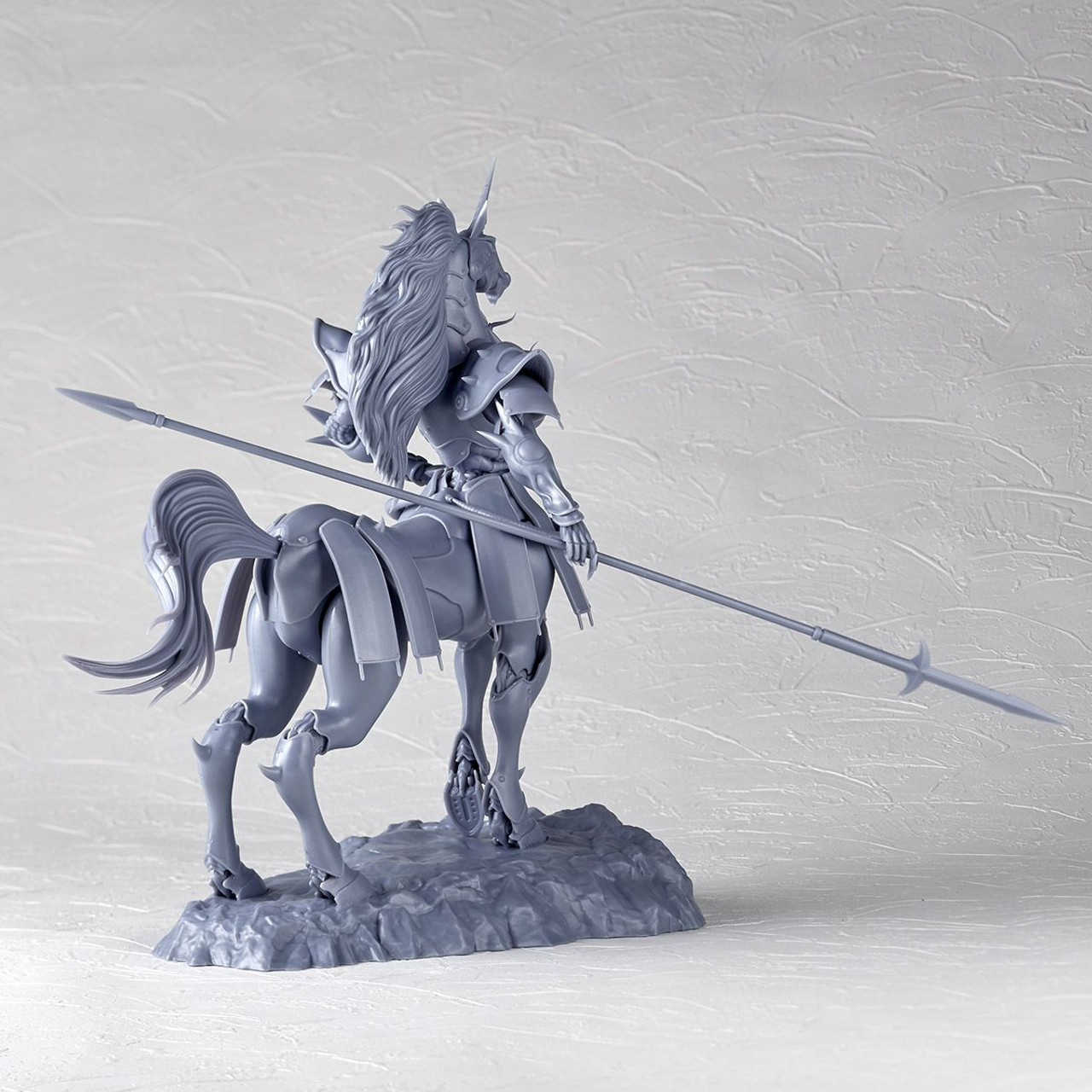 85878-kaiyodo-artpla-sleipnir-plastic-model-1.jpg